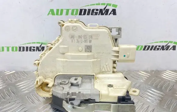 Audi A1 Front door lock 8X2837016 1391296SBX
