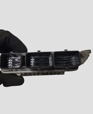 Ford C-MAX I Engine control unit/module 3M5112A650AA 5WS40211AT SID803
