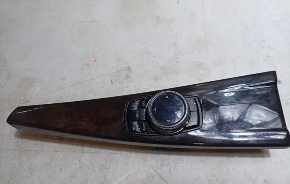 BMW 3 F30 F35 F31 Head unit multimedia control 65829320288-01
