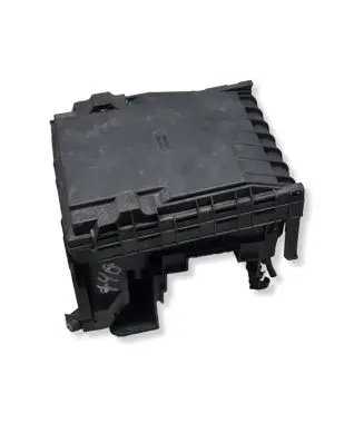 Skoda Octavia Mk2 (1Z) Fuse module 17181281 017181281