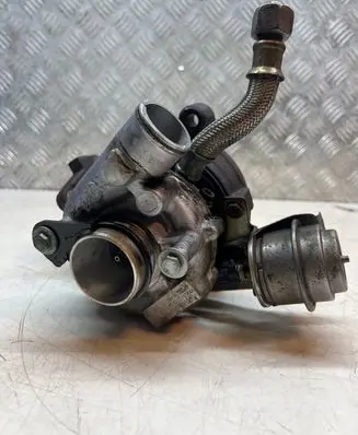 Audi A2 Turbo 045145701E 700960 EE300114F