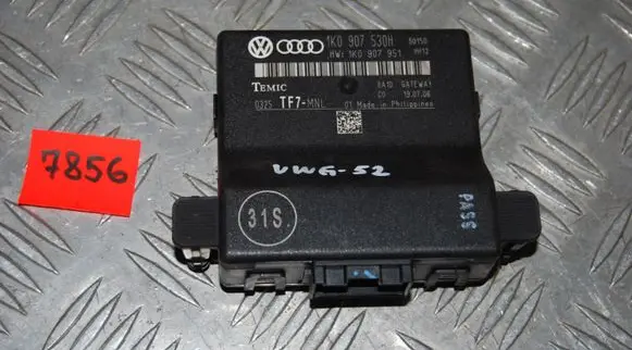 Volkswagen Golf V Gateway control module 1K0907530H