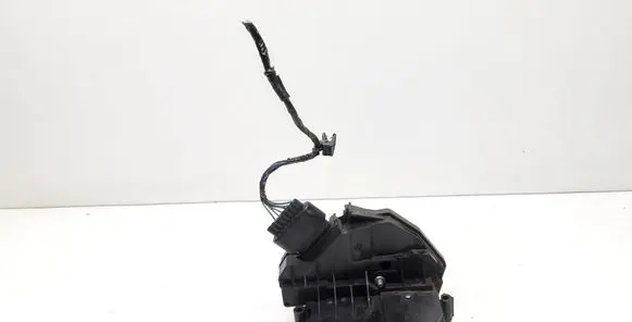 Volvo V60 Front door lock 31301738