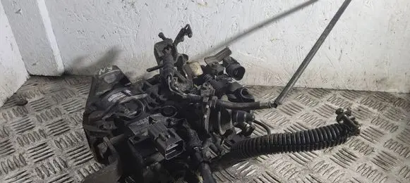 Mitsubishi Pajero Fuel injection high pressure pump 1046408133