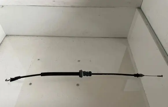 Front door cable line