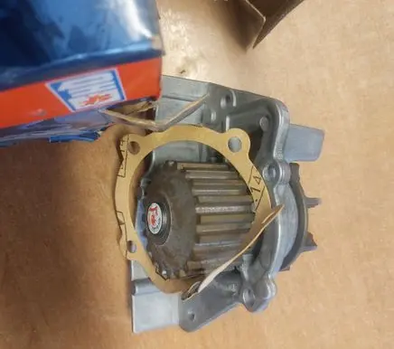 Volkswagen Phaeton Water pump QCP3323