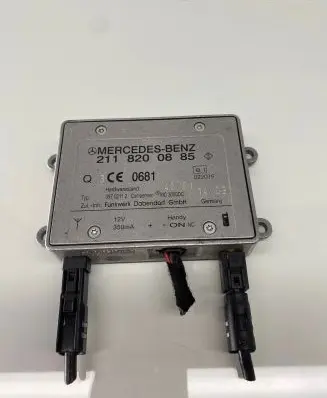 Mercedes-Benz E W211 Bluetooth antenna 2118200885