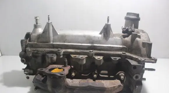 Toyota Corolla E140 E150 Engine head 