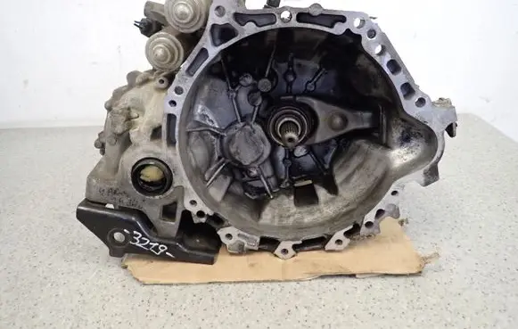 Toyota Yaris Manual 5 speed gearbox 