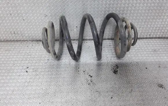 Opel Vivaro Rear coil spring