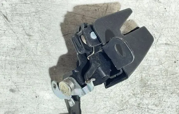 Volkswagen Caddy Tailgate/trunk/boot lock/catch/latch 7H0827161A