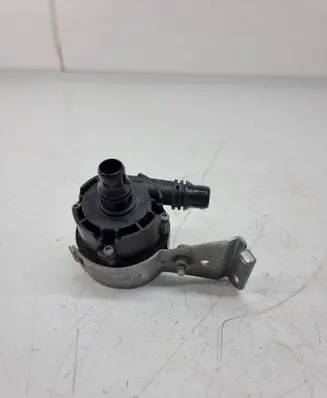 BMW M4 F82 F83 Electric auxiliary coolant/water pump 9147359