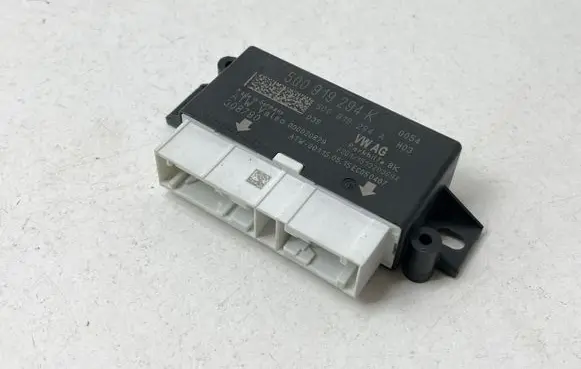 Skoda Octavia Mk3 (5E) Parking PDC control unit/module 5Q0919294K 5Q0919294A 308780