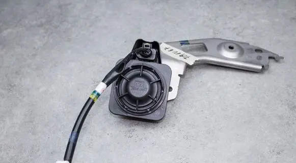Mazda MX-5 ND Horn signal DB1T67CB1 32959008 KE055
