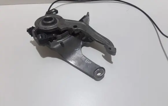 Mercedes-Benz CLS C219 Handbrake/parking brake lever assembly R2114270036
