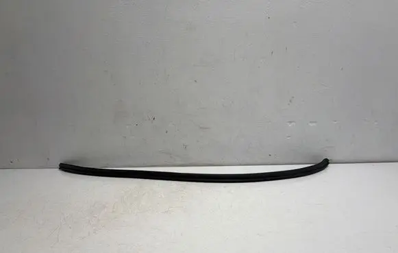 Opel Adam Engine compartment rubber 13354060