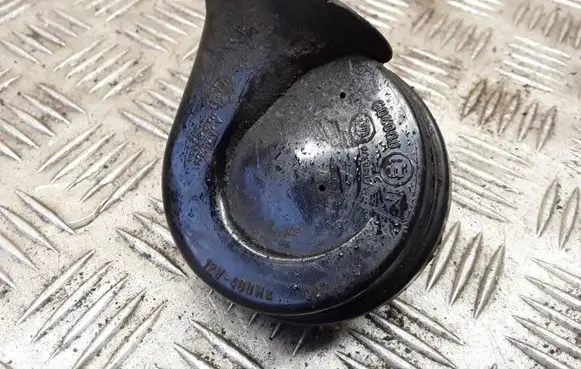 Opel Astra H Horn signal E1000209