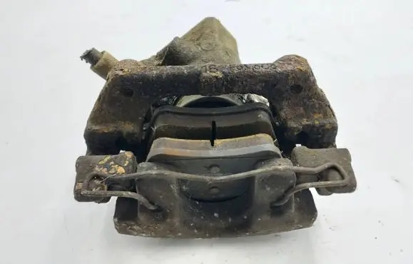 Ford C-MAX II Rear brake caliper 234826127B