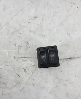 Mitsubishi Pajero Seat heating switch