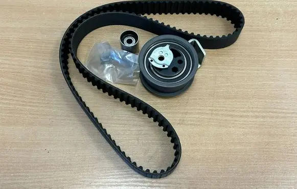 Audi A6 S6 C5 4B Timing belt 038198119B 038109119P 045109243B