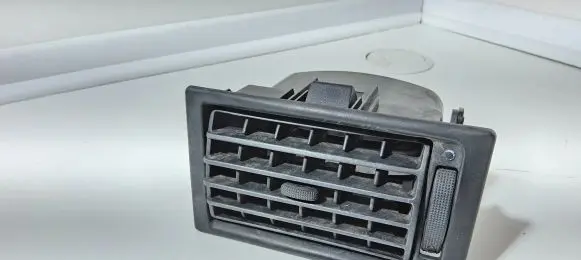 Volkswagen Multivan T4 Dashboard side air vent grill/cover trim 7D1819703