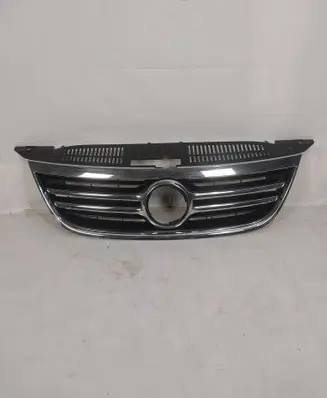 Front bumper upper radiator grill