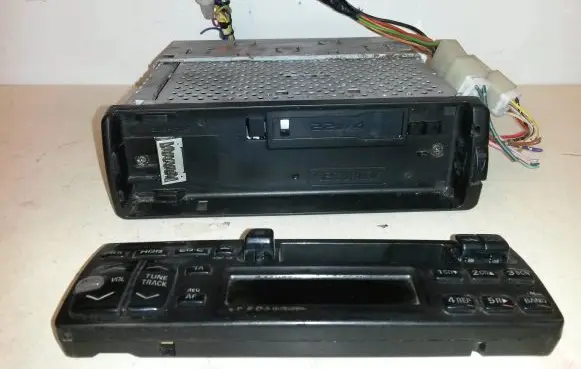 Citroen Nemo Radio/CD/DVD/GPS head unit PANASONIC CQRD45LEN