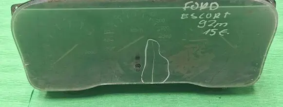Ford Escort Speedometer (instrument cluster) 98AB10841BC DU7A