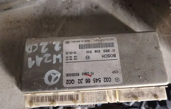 Mercedes-Benz E W211 ESP (stability system) control unit 0325456632