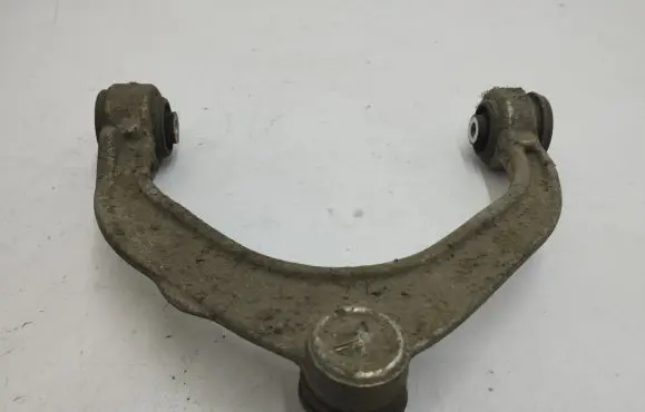 Front lower control arm/wishbone