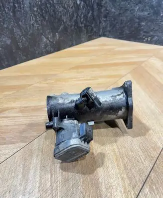 Mercedes-Benz E W211 EGR valve 00005320C2 109315 AC2041640700