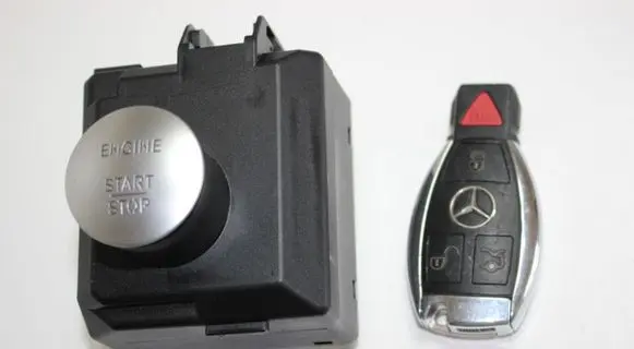 Mercedes-Benz GL X166 Ignition lock A1669052901