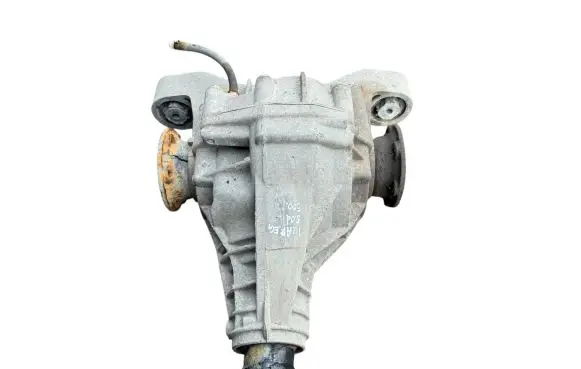 Volkswagen Touareg I Rear differential 0AC525017D