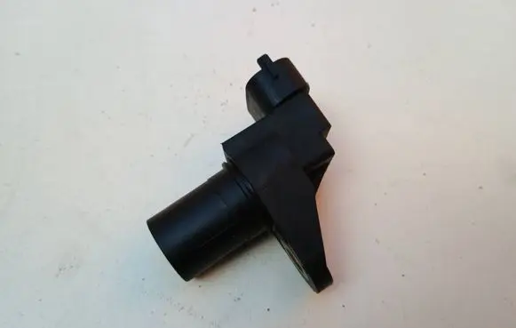 Chrysler PT Cruiser Camshaft position sensor A0051531328