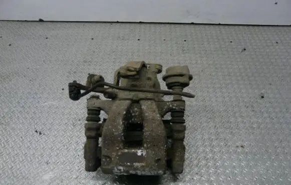 Citroen C4 I Picasso Brake caliper pad carrier rear 