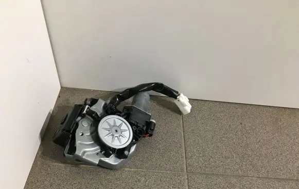 Lexus RX 450H Tailgate/trunk/boot lock/catch/latch 1638000770 T9161351B