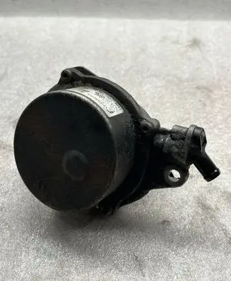 BMW 5 E60 E61 Engine mount vacuum valve 779123204