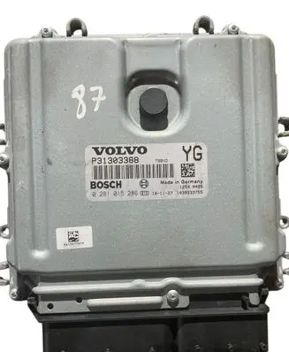 Volvo XC60 Engine control unit/module P31303388 0281015286