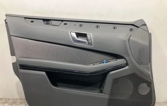 Mercedes-Benz E W212 Front door card panel trim 21272022709G50