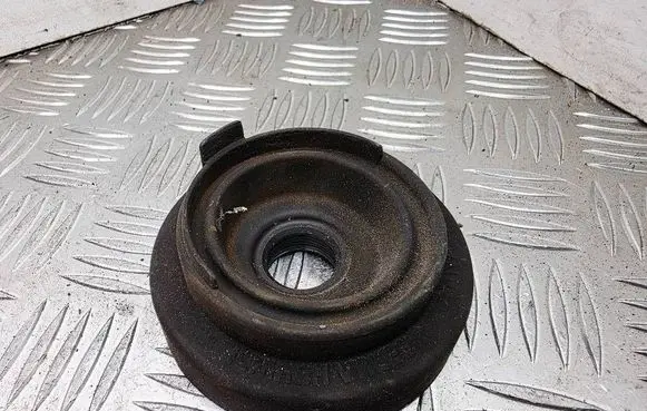 Nissan Juke I F15 Headlight/headlamp dust cover 