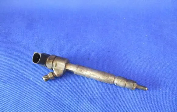 Mercedes-Benz E W211 Fuel injector A6480700187