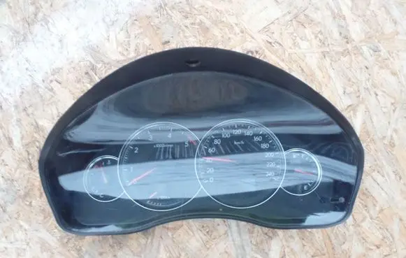 Speedometer (instrument cluster)