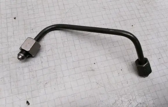 Opel Zafira B Fuel injector supply line/pipe 