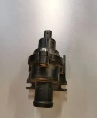 Mercedes-Benz GLS X167 Vacuum valve A0001532859 70492703