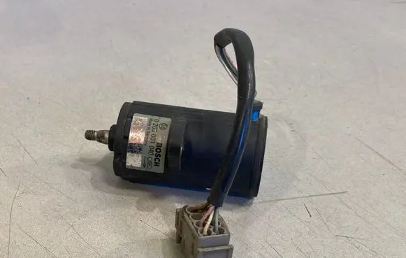 BMW 5 E39 Accelerator pedal position sensor 0205001040 66750222 2245690