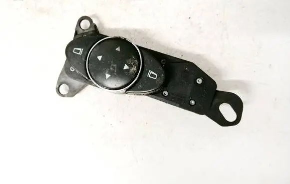 Mercedes-Benz E W211 Wing mirror switch 2118215779 03211035