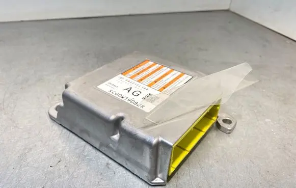 Subaru XV II Airbag control unit/module 98221FL160