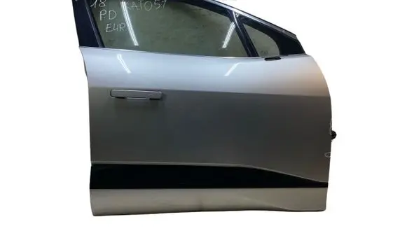 Jaguar I-Pace Front door