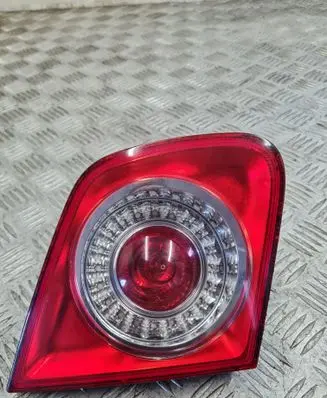 Volkswagen Jetta V Tailgate rear/tail lights
