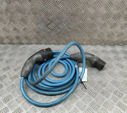 BMW i3 Electric car charging cable LCKU321 LCST321